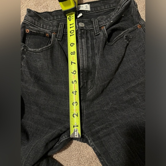 Abercrombie washed black straight high rise ankle jeans, distressed knees - Picture 6 of 6